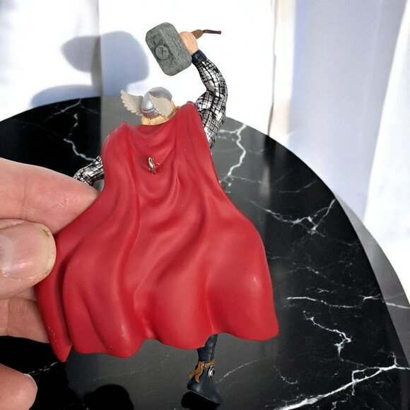 Hallmark Keepsake Ornament Thor 2011 Marvel the Avengers Comics MIB Hero - Picture 7 of 16